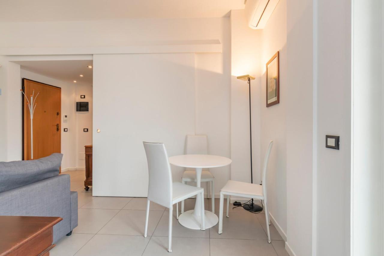 Cosy 1 Bed Flat With Terrace Milão Exterior foto